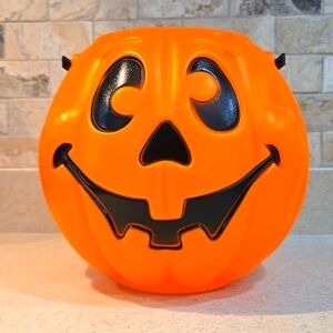 Vintage Orange Grand Venture Jack o Lantern Halloween Trick or Treat Bucket